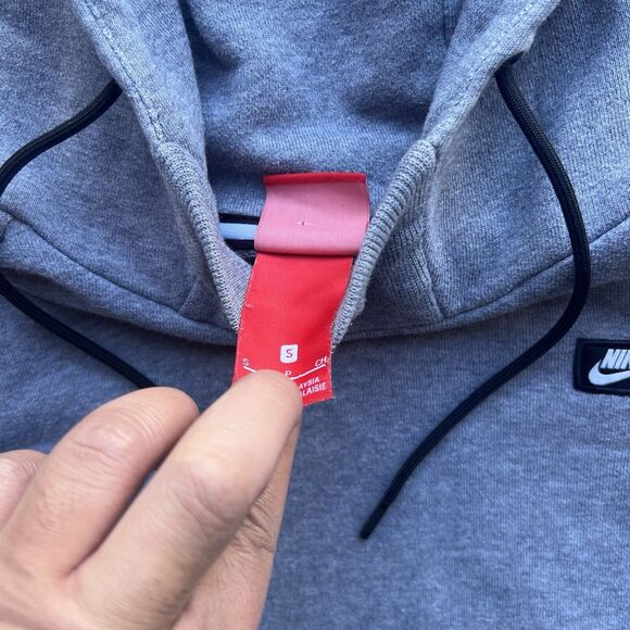 NIKE Hoodie Sweatshirt Mens S Gray Athletic Pullover Stitched Logo - Picture 2 of 2